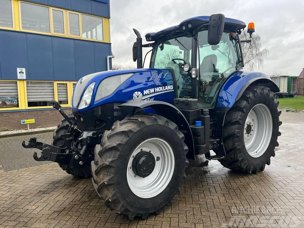 New Holland T 7.210 RC Tracteur