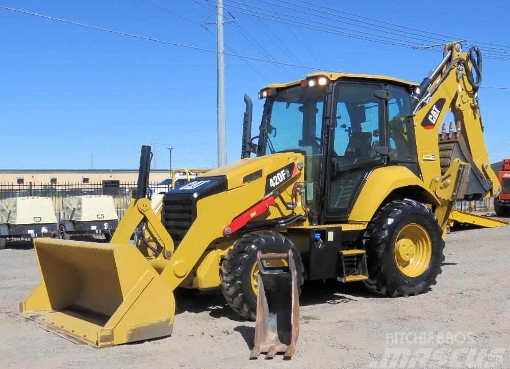 CAT 420F2 Tractopelle
