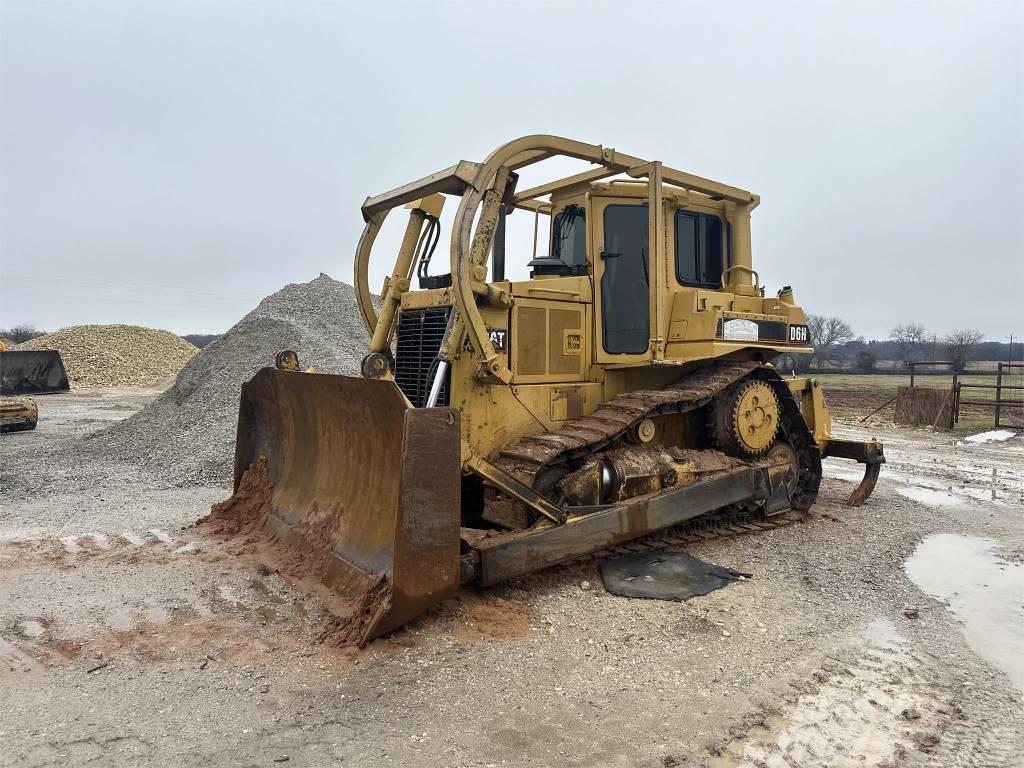 CAT D6H II - 3800 HOURS ON ENGINE - 800 HOURS ON TRANS Crawler dozers