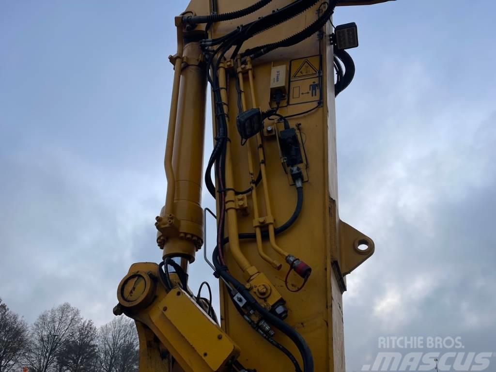Hitachi Zaxis ZX290LC-5B with New Engine Pelle sur chenilles
