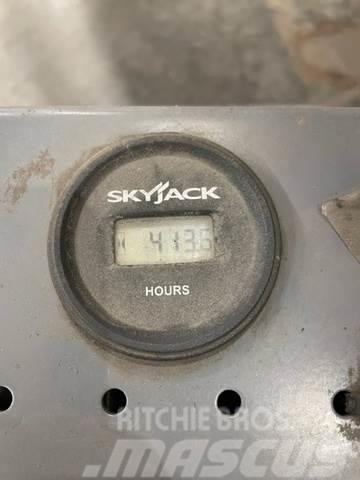 SkyJack SJ3226 Electric Scissor Lift Nacelle ciseaux