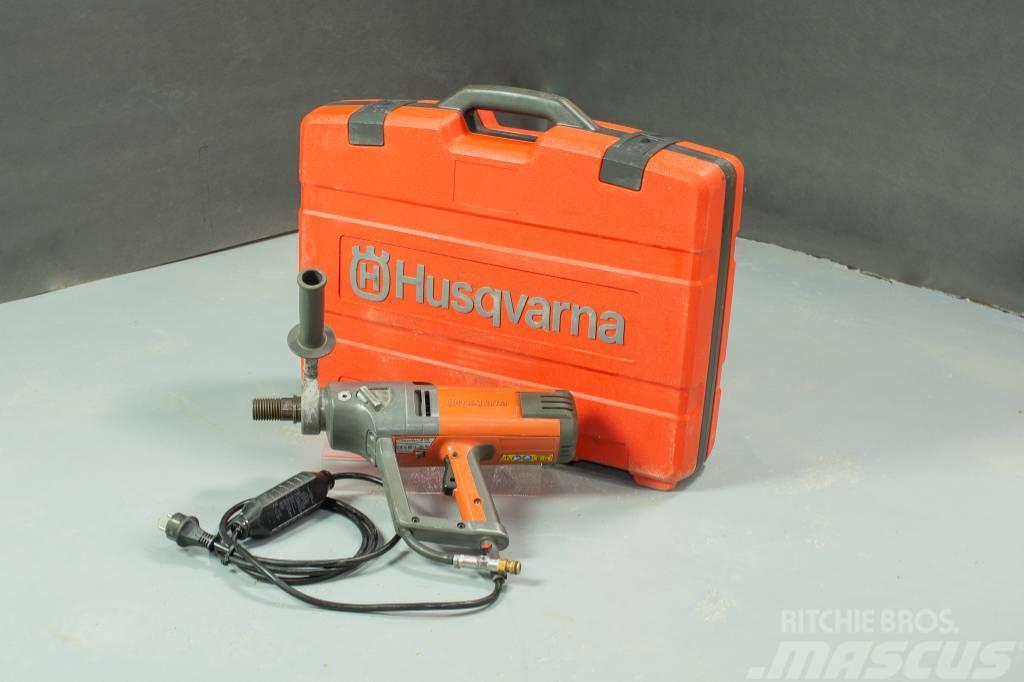 Husqvarna DM230 Autre équipement de forage