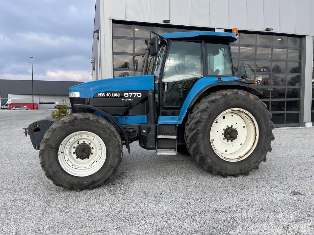 New Holland 8770 Tracteur