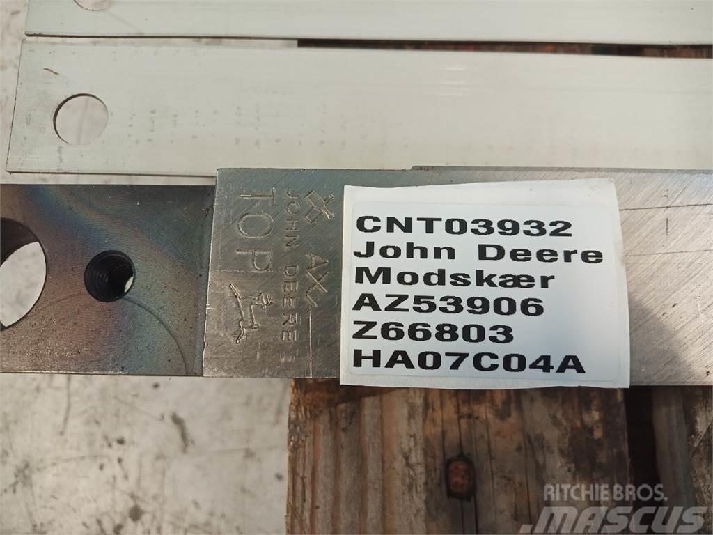 John Deere 7400 Accessoires pour machines à foin et à fourrage