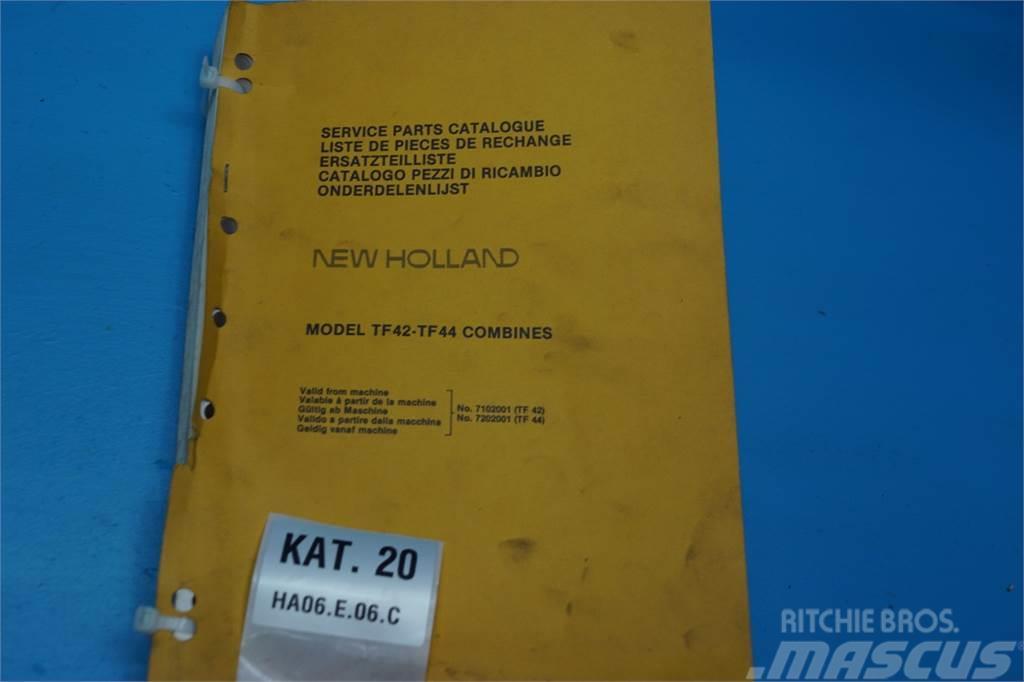 New Holland TF44 Autres matériels agricoles