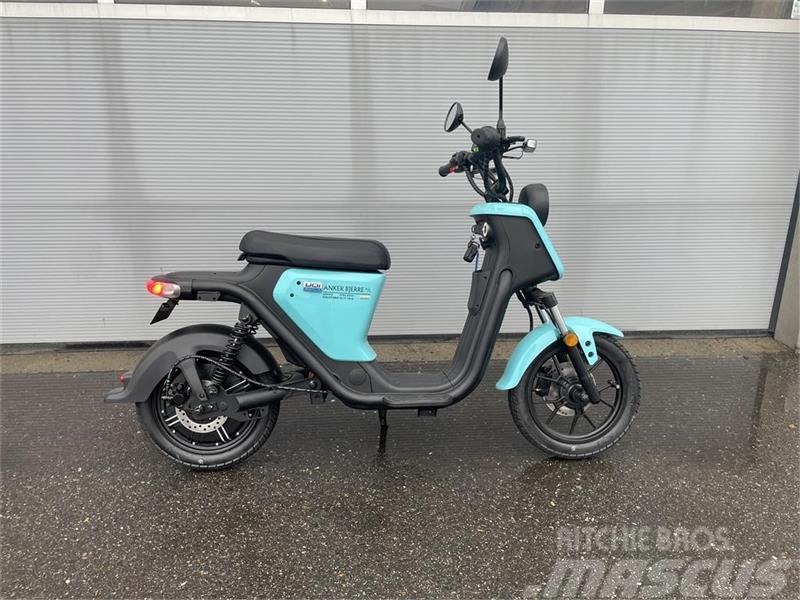  Niu  Uqi Sport 30 km/t el scooter fabriksny Voiture