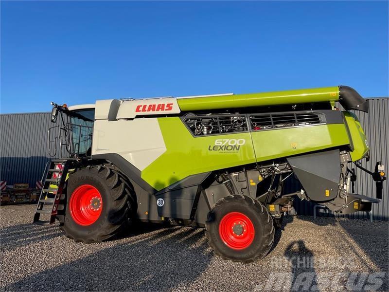 CLAAS LEXION 6700 4WD Med 930 Vario Moissonneuse batteuse