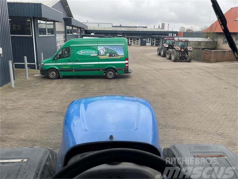 New Holland 8040 Affjedret foraksel Tracteur