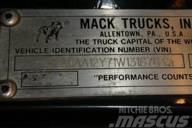 Mack CH613 Châssis cabine