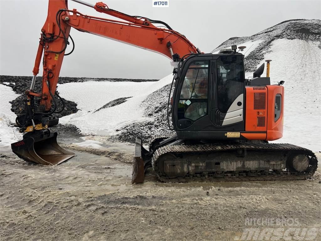 Hitachi ZX135us-6 excavator w/ gps, digging bucket, cleani Pelle sur chenilles