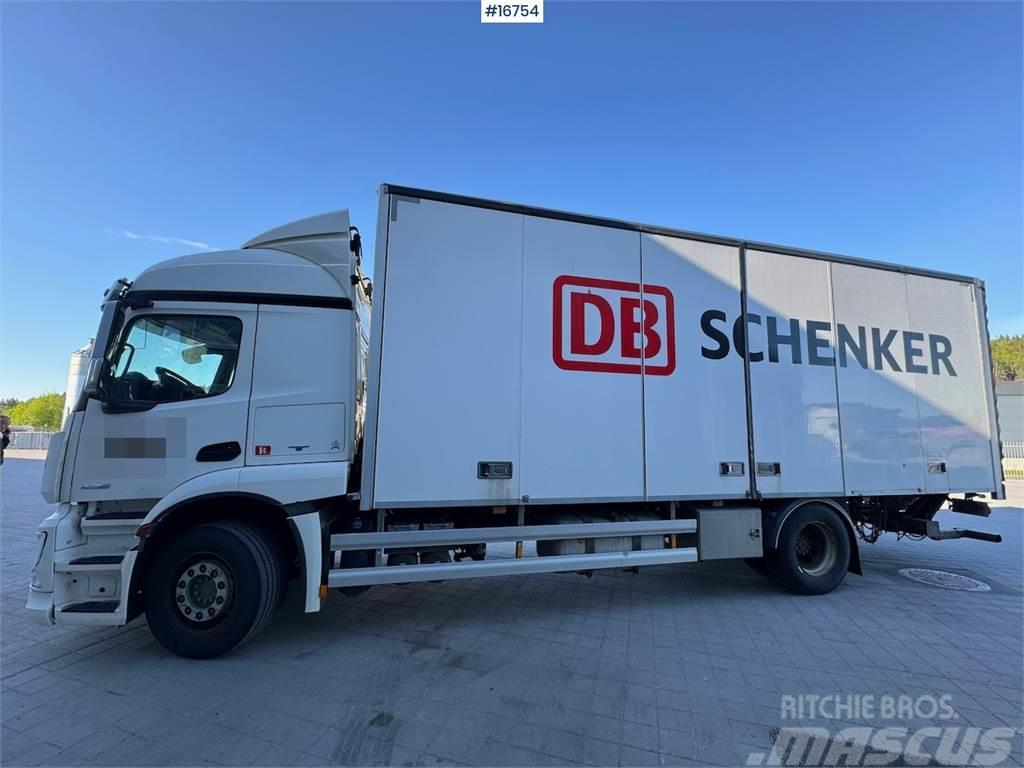 Mercedes-Benz Actros 1835 4x2 box truck w/ full side opening and Camion Fourgon