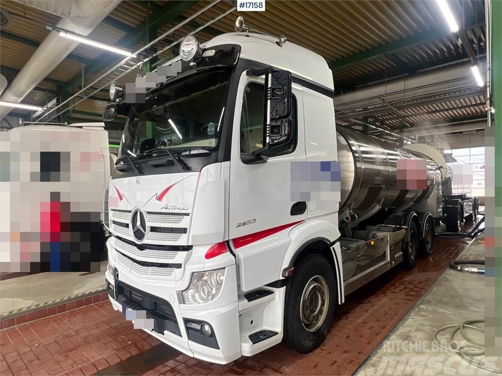 Mercedes-Benz Actros 2553 6x2 Chassis. WATCH VIDEO Châssis cabine