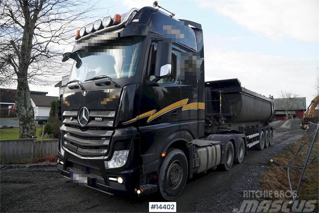 Mercedes-Benz Actros 2653 6x4 Truck w/ hydraulics. Tracteur routier