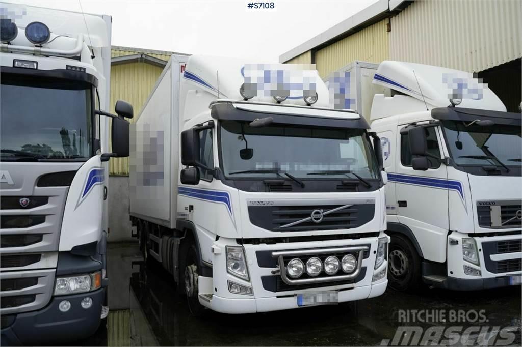 Volvo FH Boxtruck with opening side Camion Fourgon