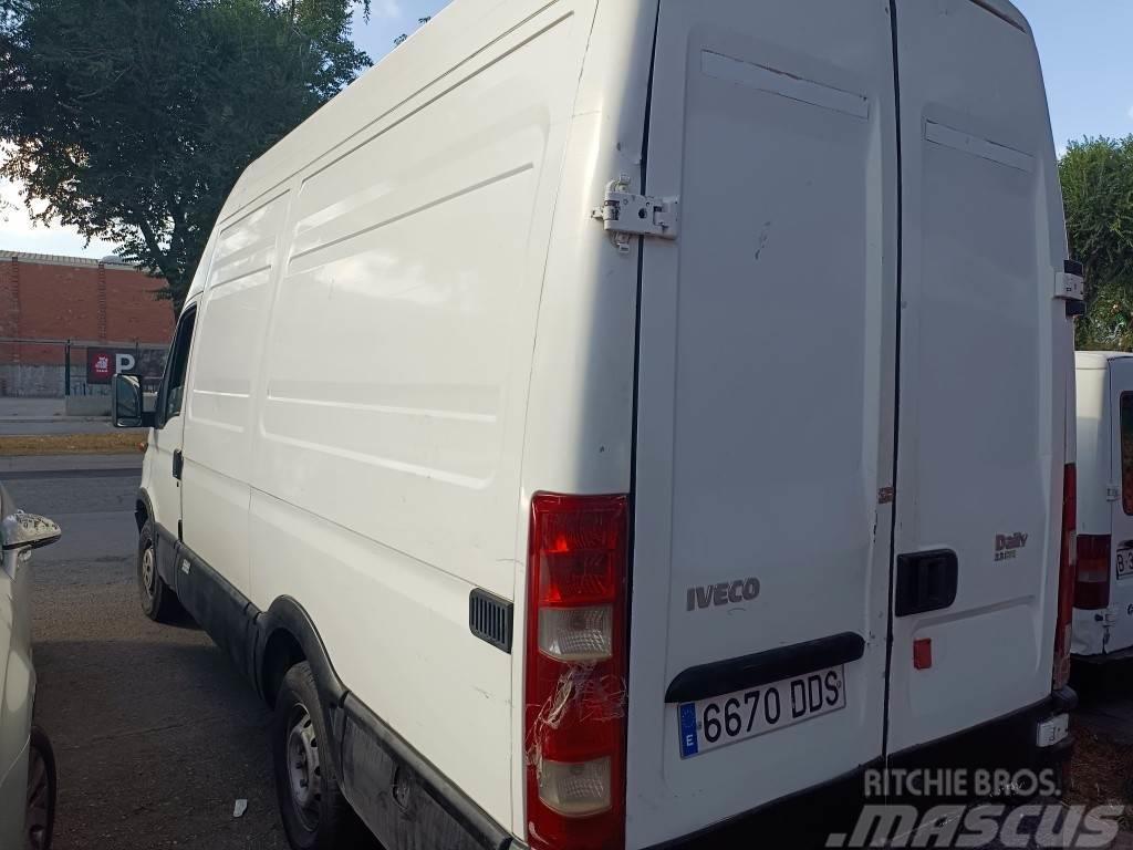 Iveco Daily Ch.Cb. 35 S12 3000mm RS Utilitaire