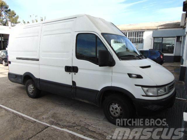 Iveco Daily Fg. 35C12 3300 RD 12 Utilitaire
