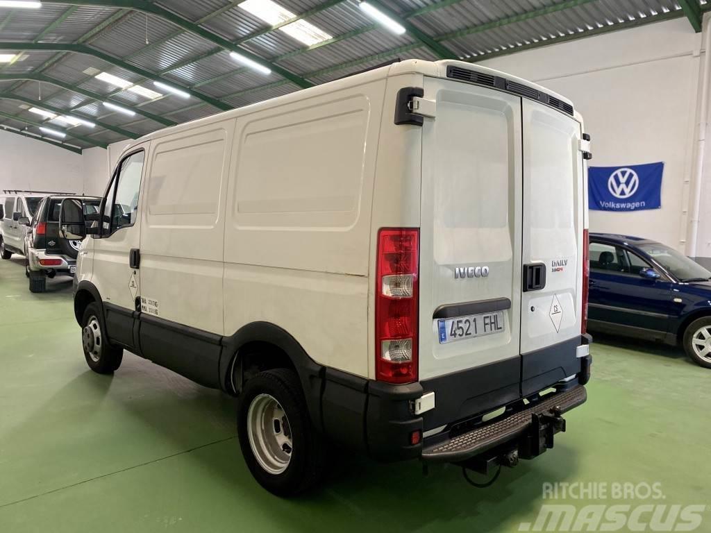 Iveco Daily Frontis 35S18CC Transversal 3750RS Utilitaire