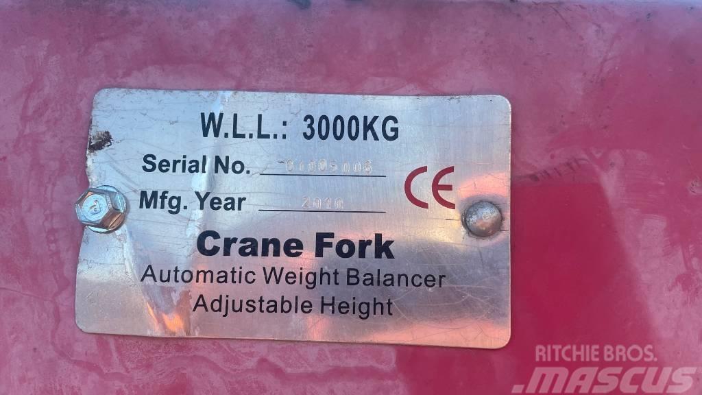  Crane forks Forks Fourche
