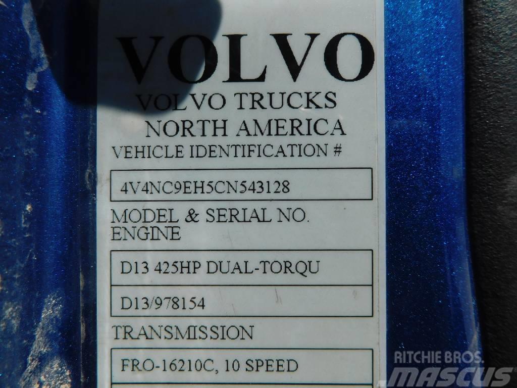 Volvo VNL64T660 Tracteur routier