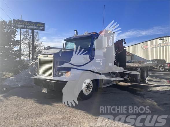 Freightliner FLD112 Camion plateau