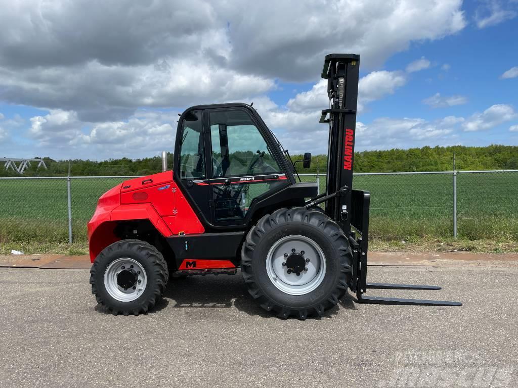 Manitou M 30.4 | STAGE V Chariot tout terrain