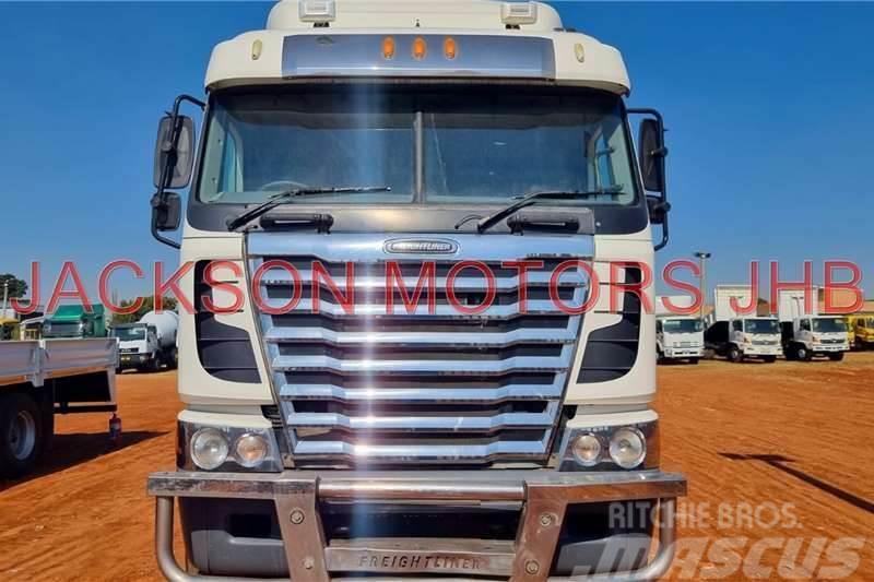 Freightliner CUMMINS 500, 6x4 TRUCK TRACTOR Autre camion