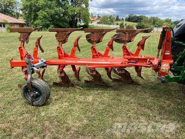 Kuhn MULTIMASTER 121 Charrue non réversible