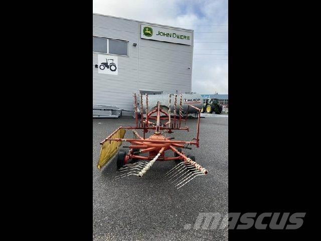 Pöttinger TOP 380 N Rateau faneur