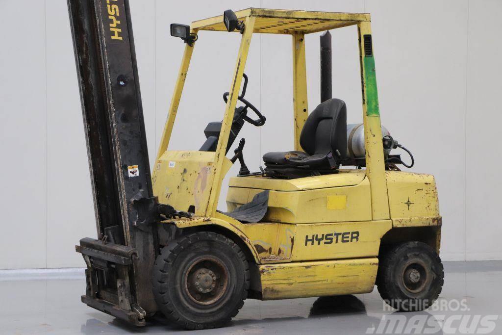 Hyster H2.50XM Chariots GPL
