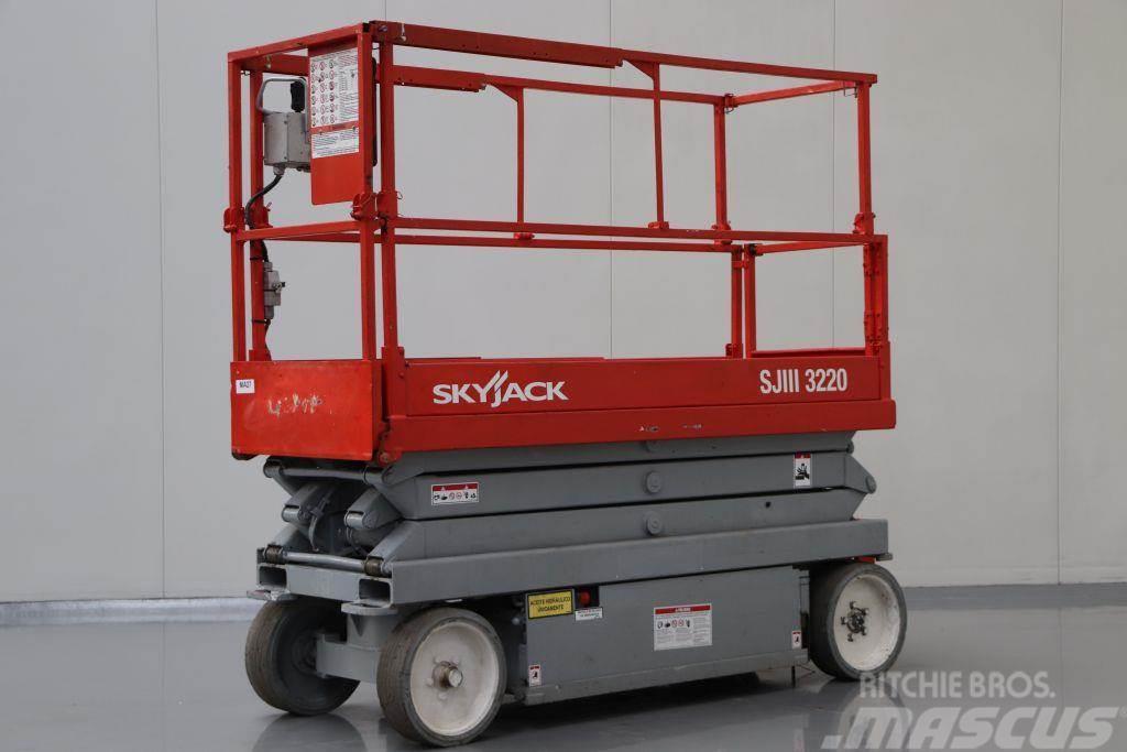 SkyJack SJIII-3220M Nacelle ciseaux