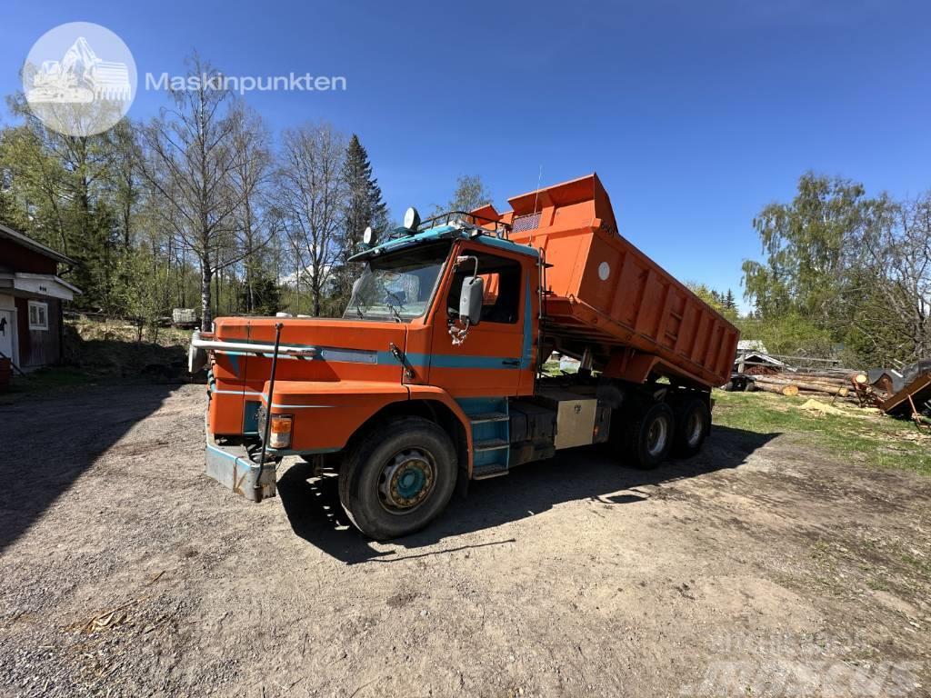 Scania T 113 H Camion benne