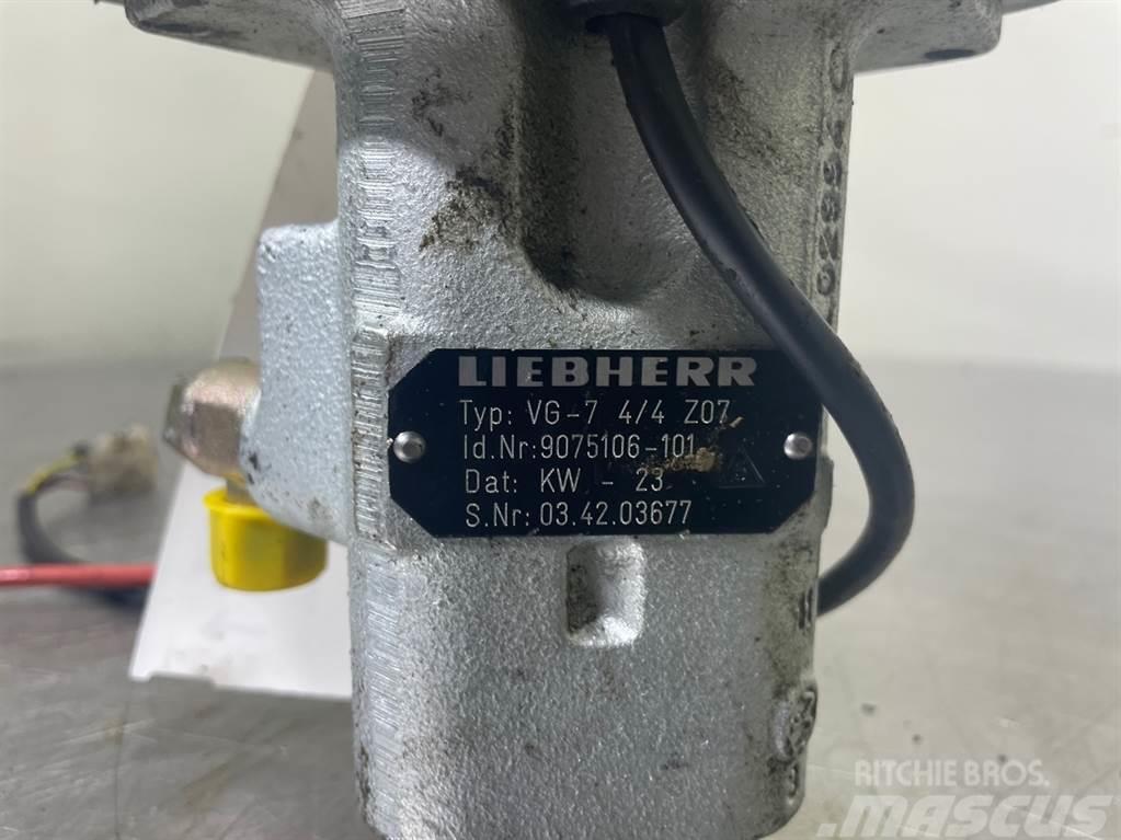 Liebherr A316-9075106/9200621-Servo valve/Servoventil Hydraulique