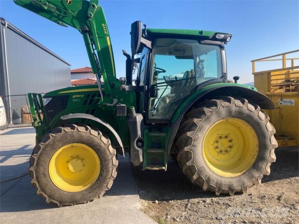 John Deere 6130R Tracteur