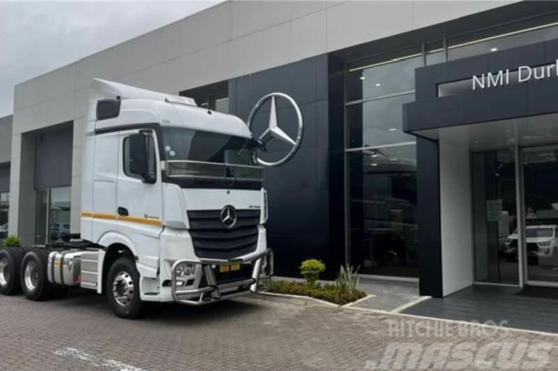 Mercedes-Benz 2645LS/33 STD Autre camion