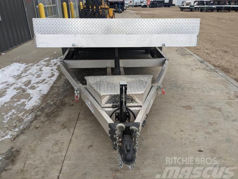  82 x 18' Aluminum Hydraulic Tilt Deck Trailer 82 x Remorque porte engin