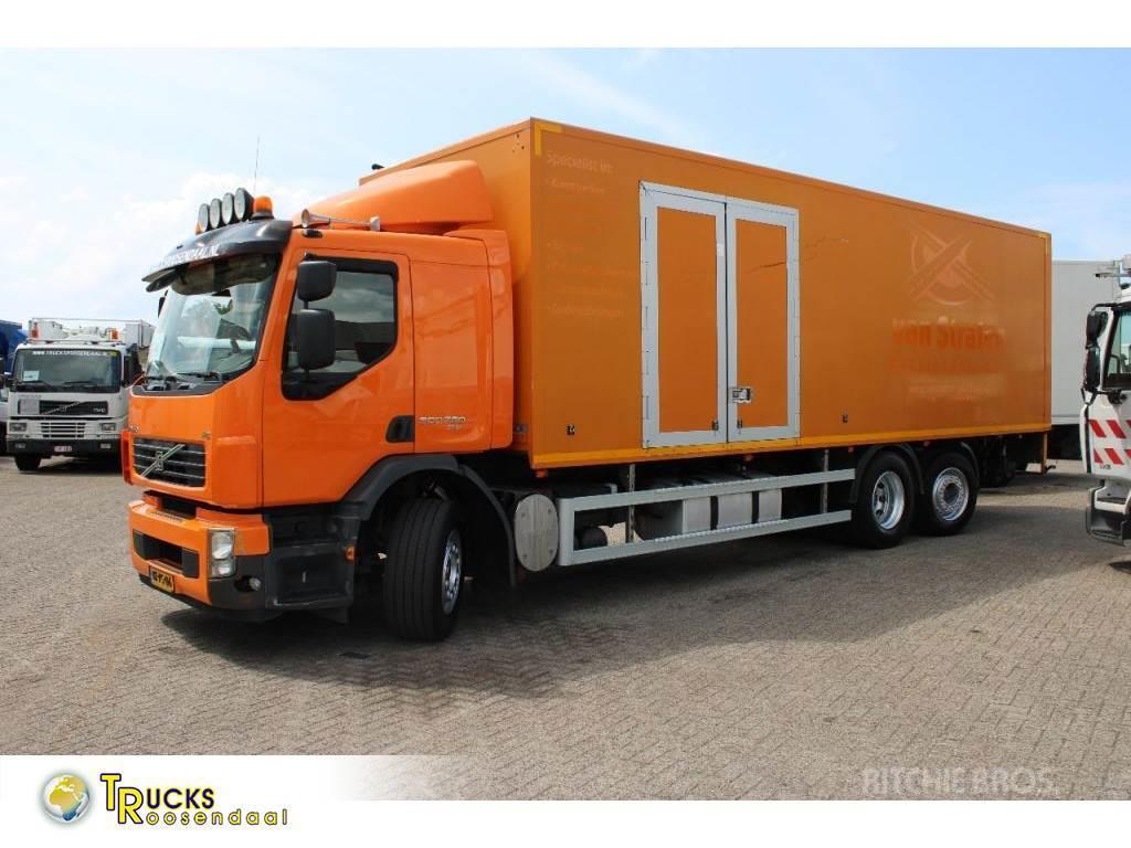 Volvo FE 300 + 6x2 + manual + lift+LOW KLM Camion Fourgon