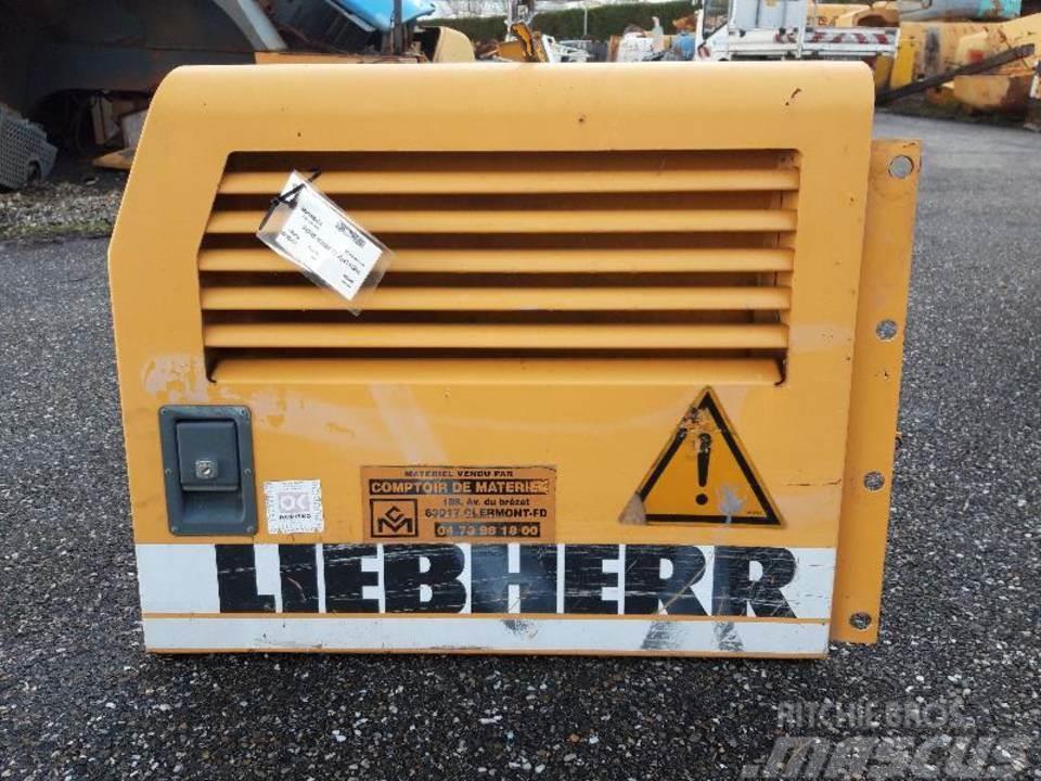Liebherr R900LI Cabine
