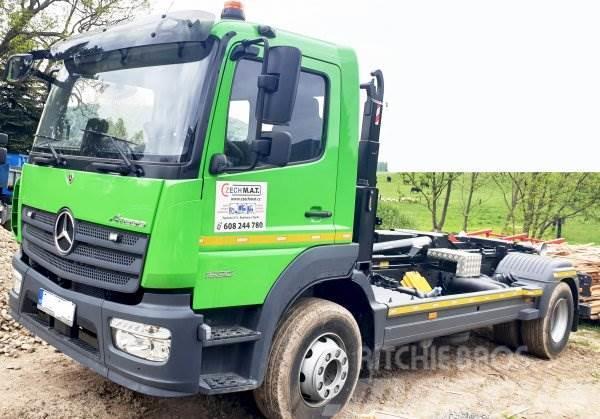 Mercedes-Benz 1530 Atego + CTS 12 45 Camion ampliroll