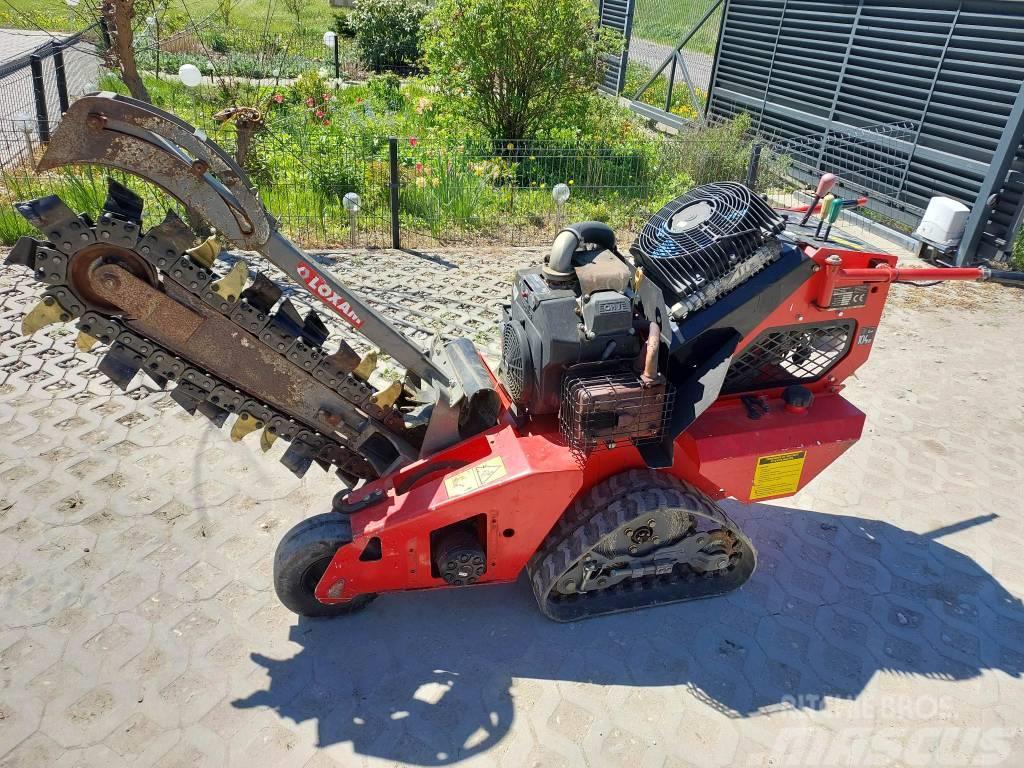 Ditch Witch Trencher Walk Behind RTX150 Trancheuse