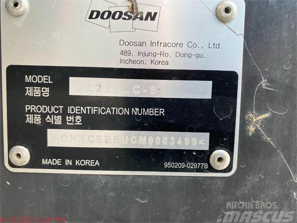 Doosan DX225 LC-5 Pelle sur chenilles