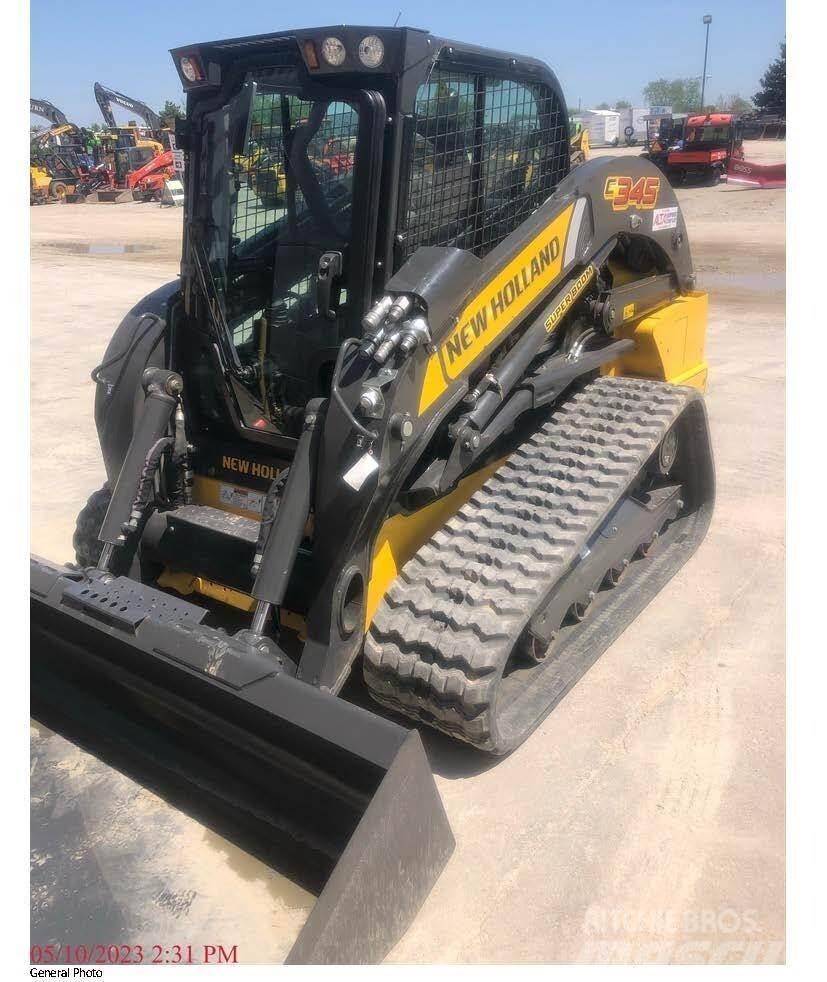 New Holland C345 Chargeuse compacte