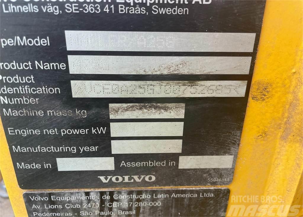 Volvo A25G Tombereau articulé