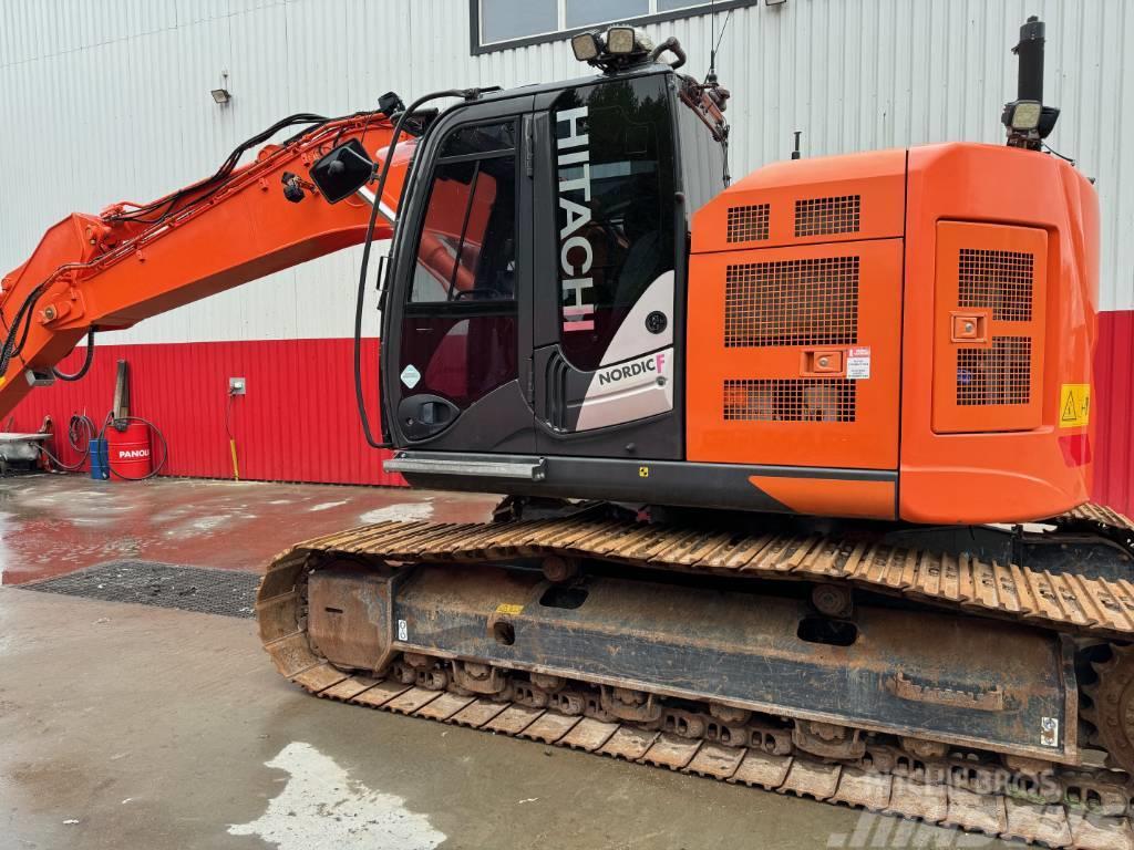 Hitachi ZX 225 US LC/ Göteborg Crawler excavators