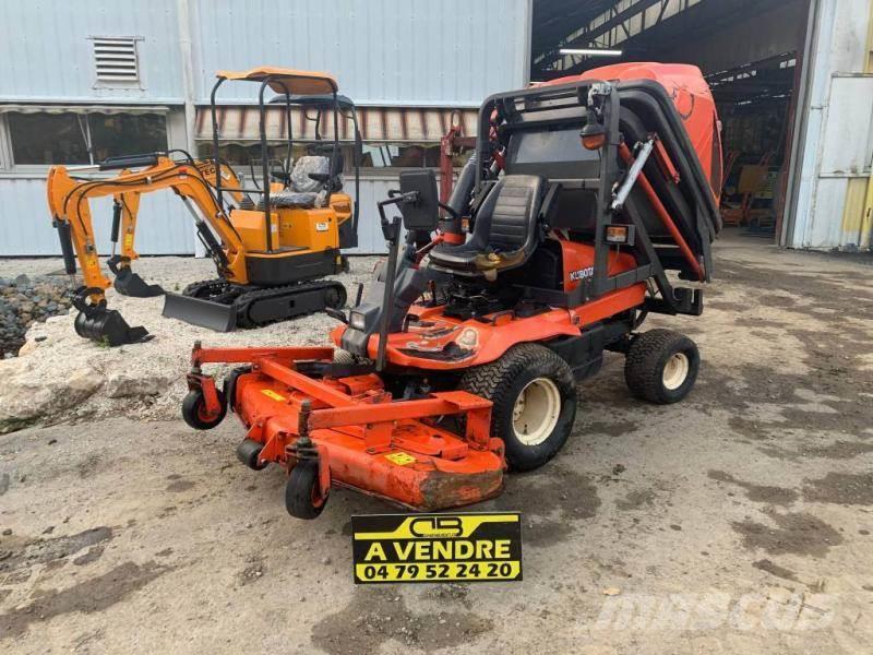  tracteur tondeuse KUBOTA F 3060 Tondeuses montées
