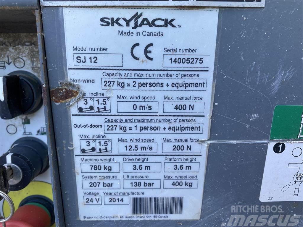 SkyJack SJ12 Mât vertical