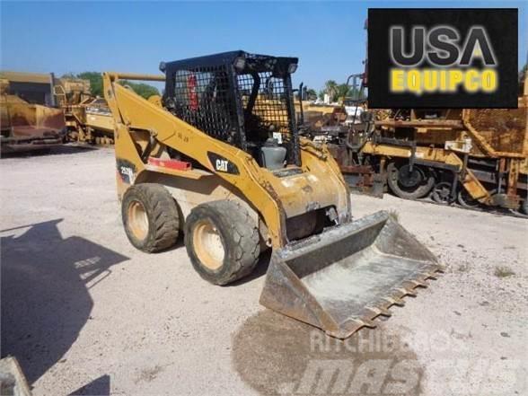 CAT 252B3 Chargeuse compacte
