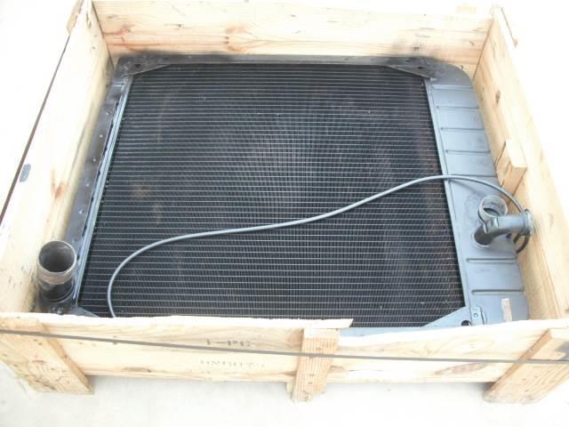 CAT radiator 140 G Niveleuse
