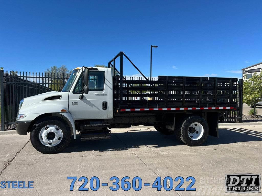 International 4300 14' Long Flatbed (ONLY 7,165 Miles) Camion plateau