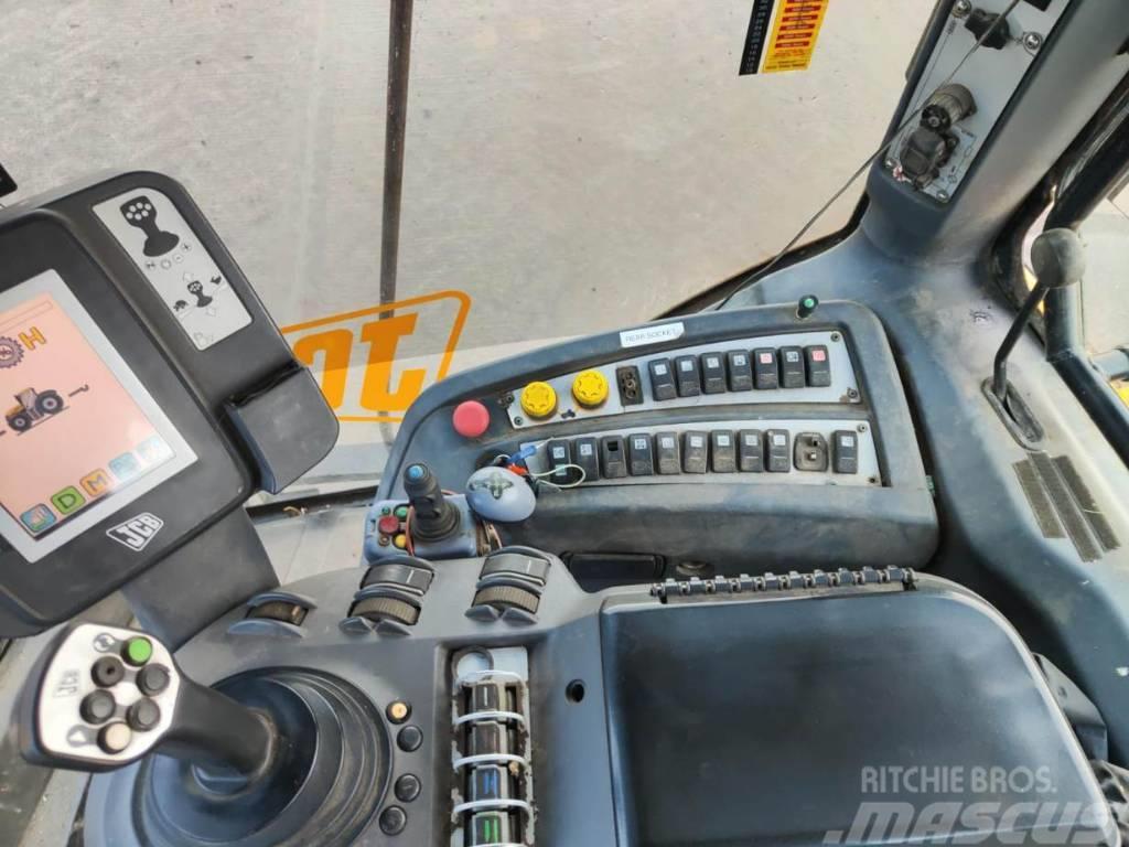 JCB Fastrac 8250 Tracteur