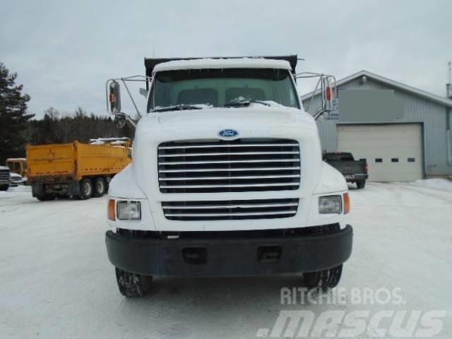 Ford L 8513 Camion benne